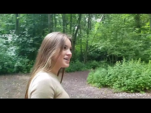 ❤️ Suxerinlle a Evelina que fodemos nun lugar público! Ela dixo que si. Entón fodiuna no cu e corme na súa boca. Entón ela cabreouse. ❤❌ Vídeo porno en nós ﹏